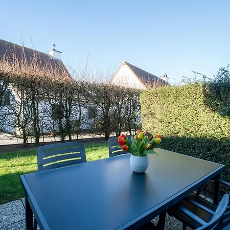 Giuliott With Parking And Shared Pool By Interhome Де-Хаан