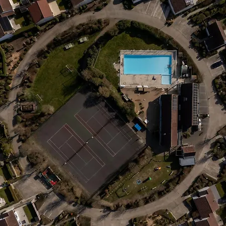 Giuliott With Parking And Shared Pool By Interhome Апартаменты Де-Хаан