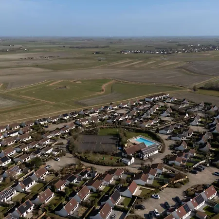 Giuliott With Parking And Shared Pool By Interhome * Де-Хаан